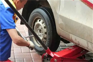 和县附近拖车24小时服务热线电话